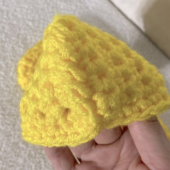 Vintage Handmade Yellow Crochet Knit Slip On Slippers - Picture 5 of 9